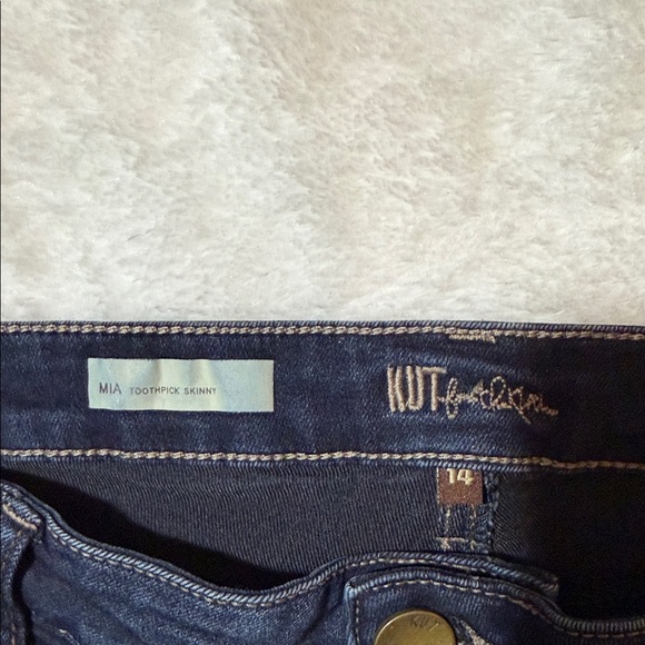 Kut from the Kloth Mia Toothpick Skinny Jeans - Picture 4 of 7